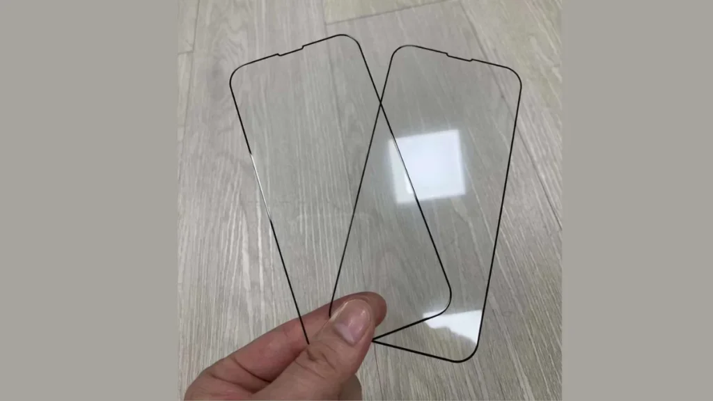 iPhone SE 4 Leaked Screen Protector